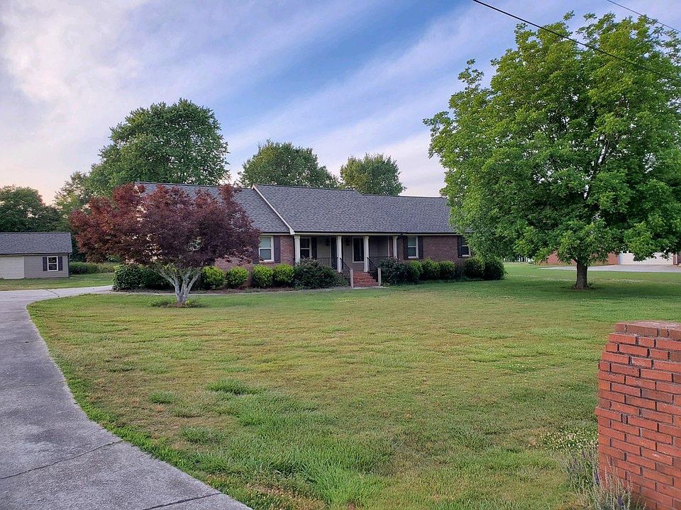 1st image of 3809 Nikki Ln