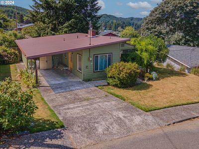 886 S Hill Dr, Reedsport, OR, 97467