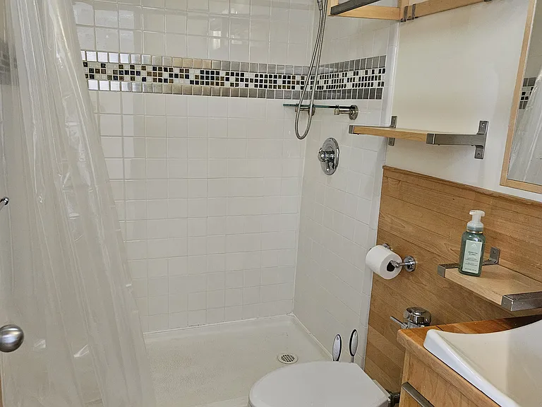 505 Cherry St SE #205 — Photo 11