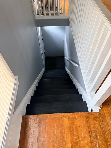 118 E 11th St #2 Photo 1
