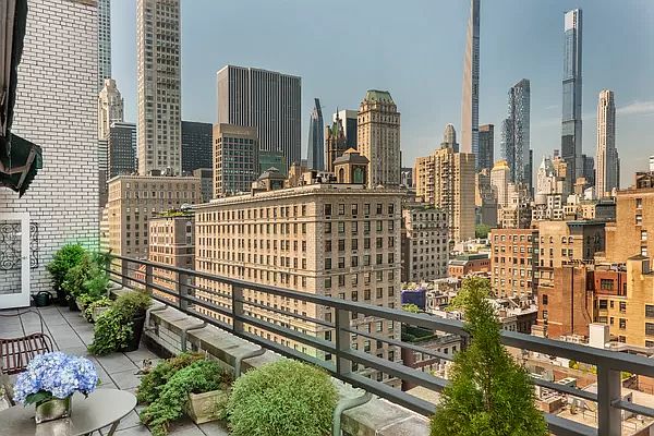 1st image of 605 Park Ave APT 16B