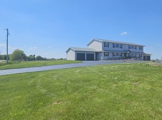 108 W Rose Eld Rd APT A, Rosendale, WI 54974