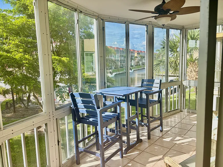 1215 S Portofino Dr #202 — Photo 16