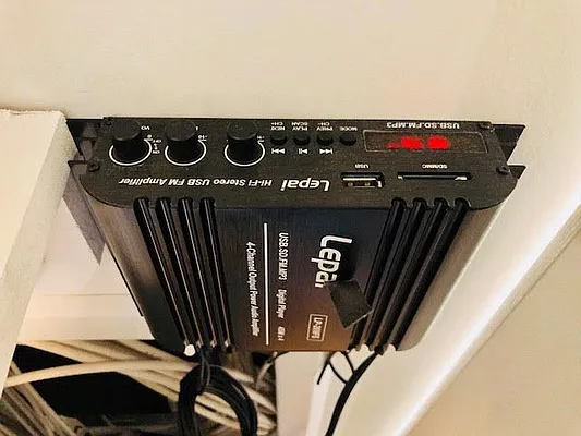 Rented by Matthew Gros-Werter, LREB  | media 21