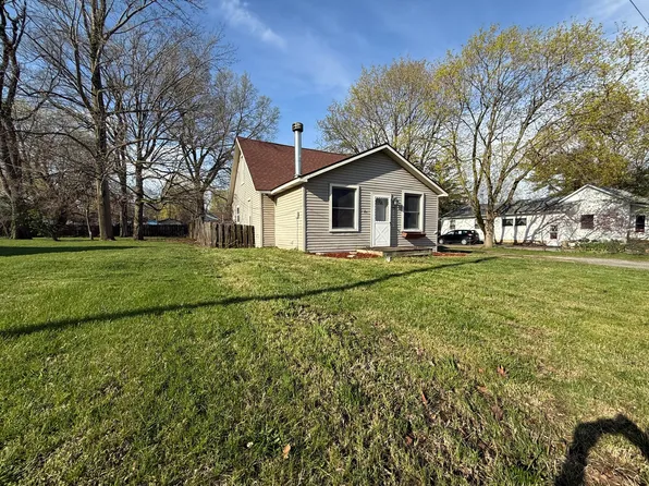 3967 Berrien St, Sawyer, MI 49125