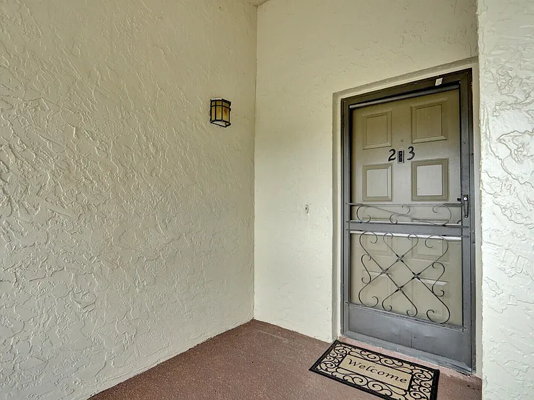 12910 Briarlake Dr #203 — Photo 2