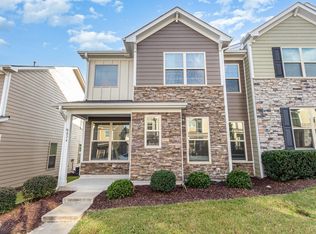 824 Country Downs Rd, Wake Forest, NC 27587