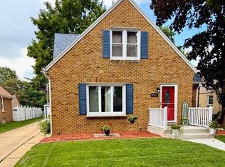 2971 S 39th St #1, Milwaukee, WI 53215