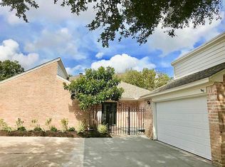 11422 Inwood Dr, Houston, TX 77077