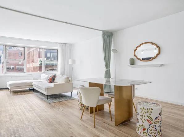 136 East 56th Street 10H image 1 of 10