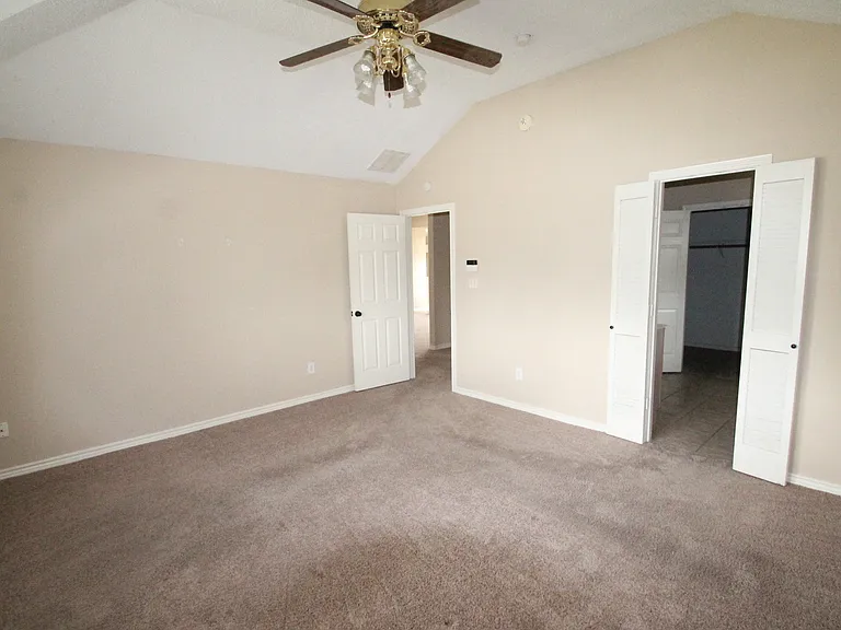 11900 Port Rd — Photo 21