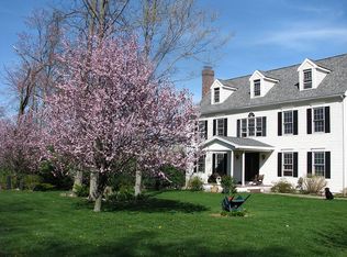 149 Oxbow Ln, Northford, CT 06472