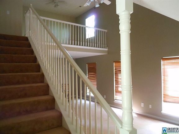 2nd image of 609 West Ave