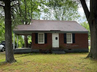 1886 Ozark St, Memphis, TN 38108