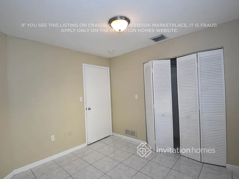 15813 SW 79th St — Photo 10