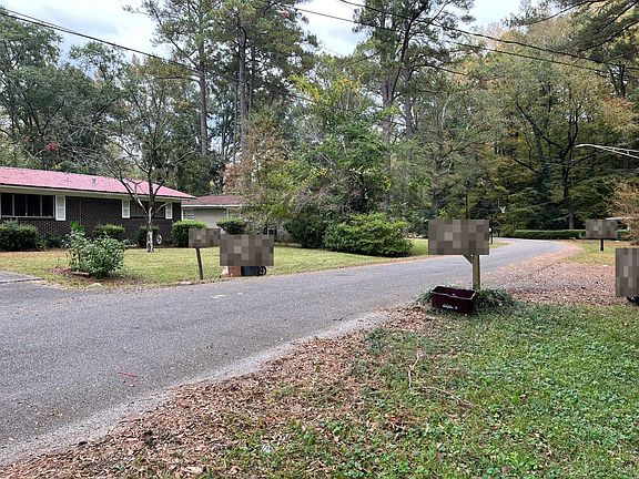 4th image of 2816 Myrtlewood Dr
