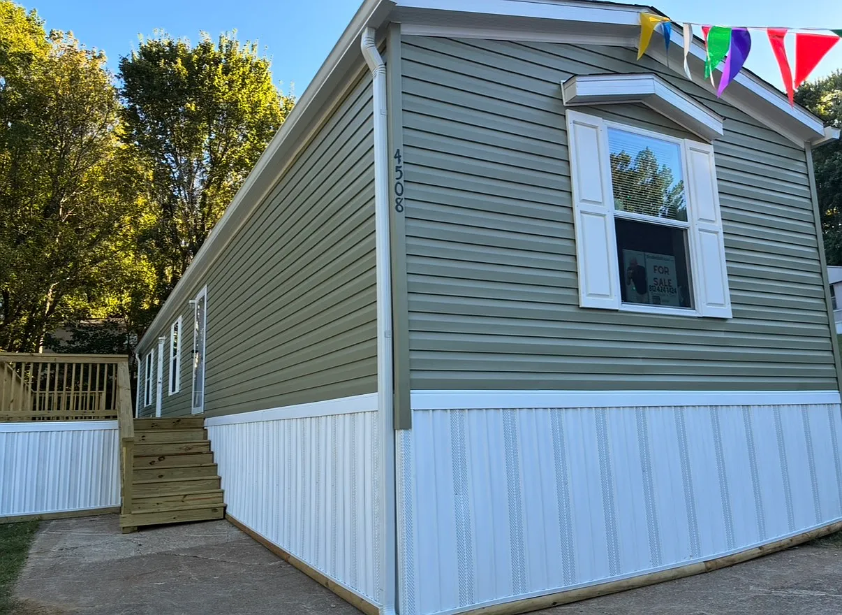 Sequoia Ln, Evansville — Photo 1
