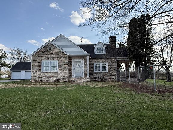 2nd image of 6245 Middleburg Rd