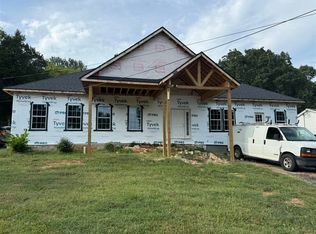 704 Pearce Way, Bowling Green, KY 42101