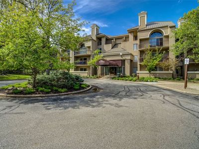 26101 Village Ln APT 112, Beachwood, OH, 44122