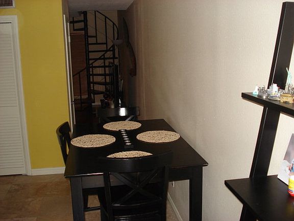 3rd image of 1303 W. Third Street #Apt. 3