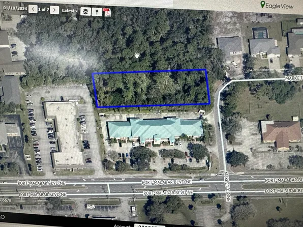 1825 Market Circle Ne, Palm Bay, FL 32905