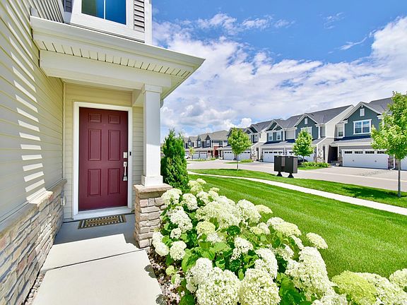 4th image of 1501 Dogwood Ln
