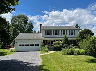 2708 Nunnery Rd, Skaneateles, NY 13152