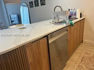 401 Ocean Dr #525 — Photo 3