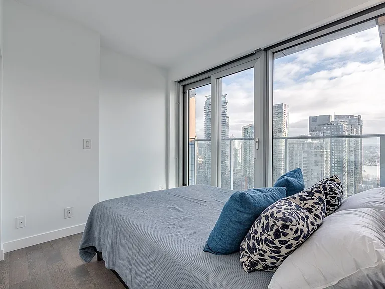 1480 Howe St #2701 — Photo 13