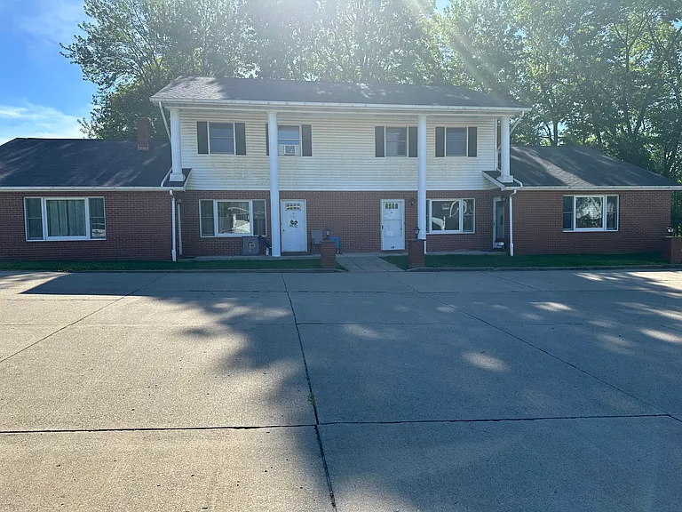 111 Evergreen St #10 — Photo 9