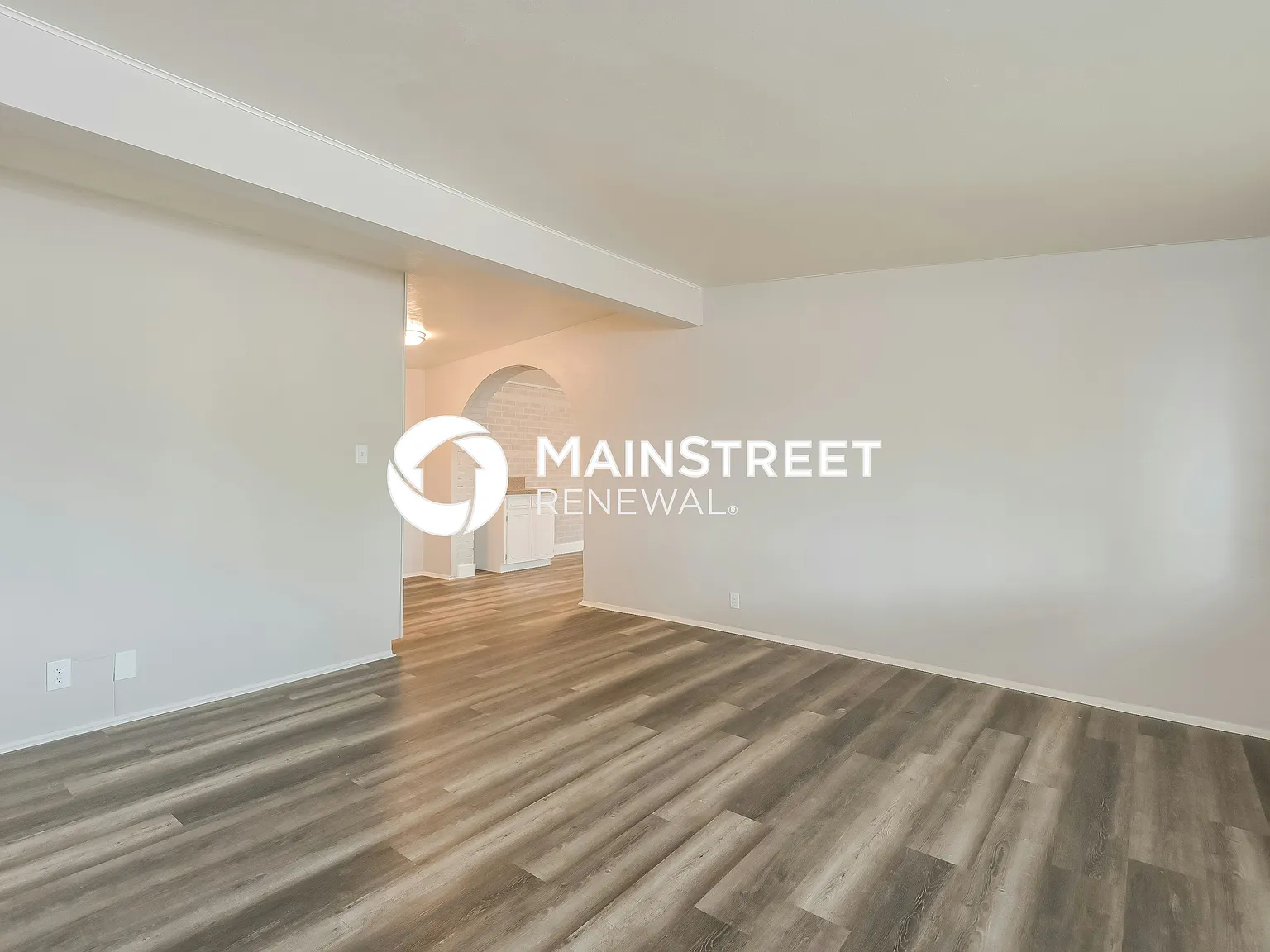 1641 S Cloverland Ave — Photo 3