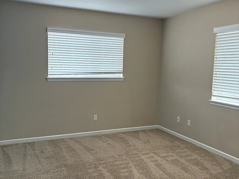 17204 NW Trillium St — Photo 8