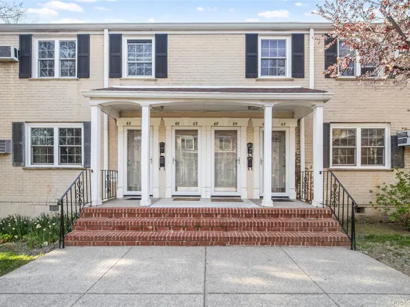 68-07 Springfield Boulevard #68-07, Oakland Gardens, NY 11364