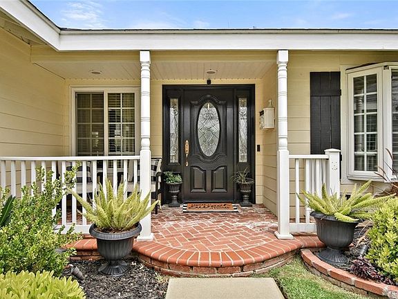 2nd image of 1039 Ashford Dr