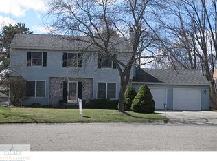 6533 W Millsborough Cir, Lansing, MI 48917