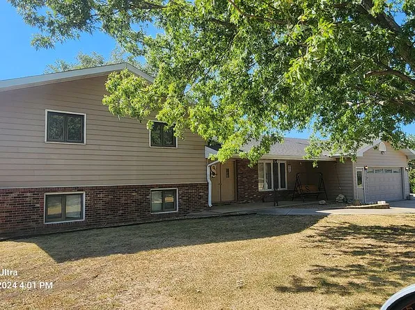 22959 S 1st Rd, Beatrice, NE 68310