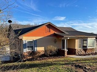 251 Watauga Street, Franklin, NC 28734