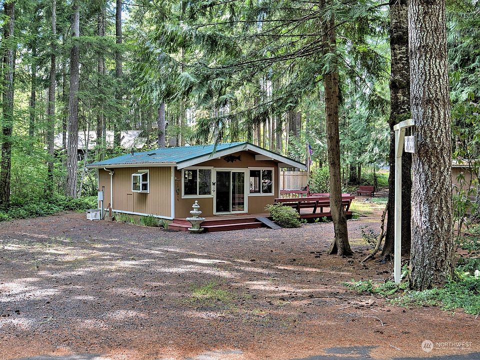 1st image of 20 N Lakeview Drive