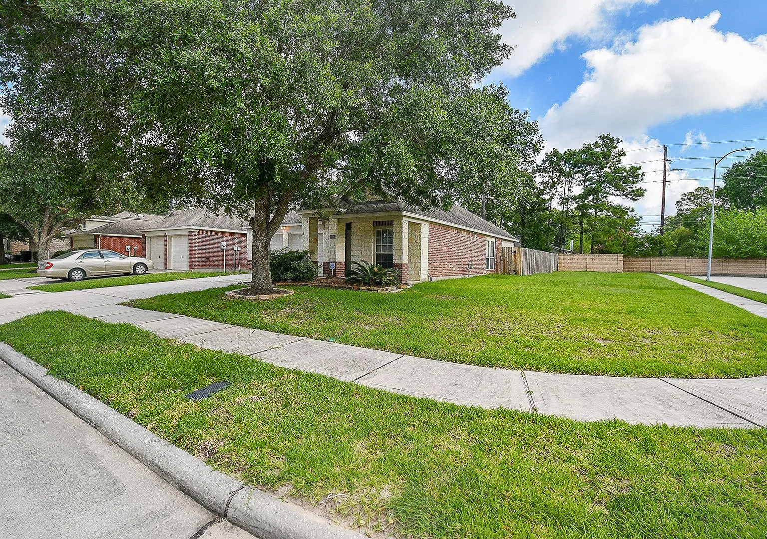 3 Bedroom Home for Rent — Photo 4