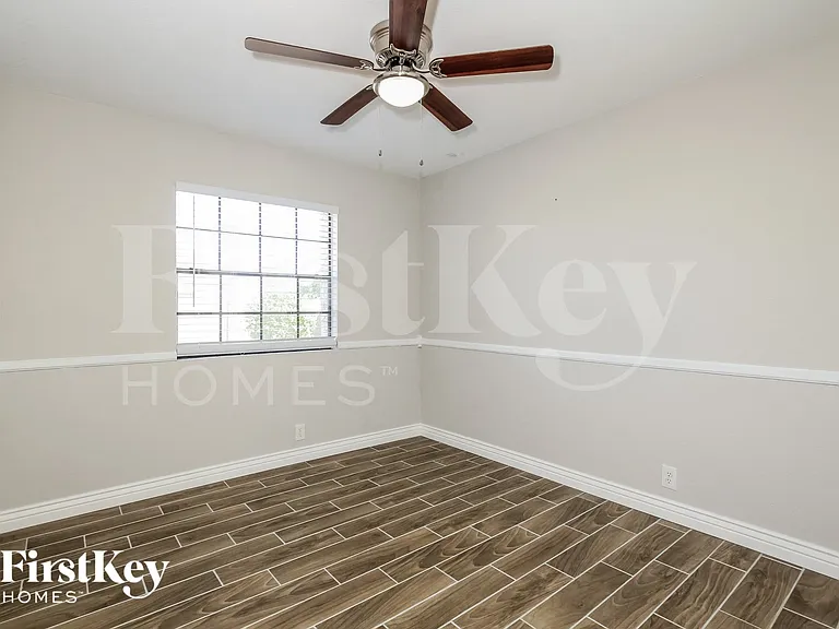 3724 W Michigan Ave — Photo 11