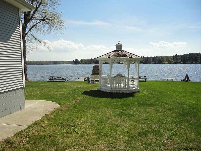 5th image of 7308 LAKE Road