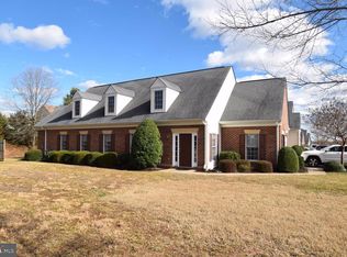 11317 Macon Dr, Fredericksburg, VA 22407