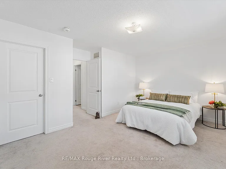 12 Bill Hutchinson Cres — Photo 33