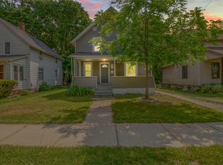 31 Rippon Ave, Hillsdale, MI 49242