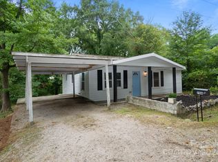 706 Smith St, Kannapolis, NC 28083