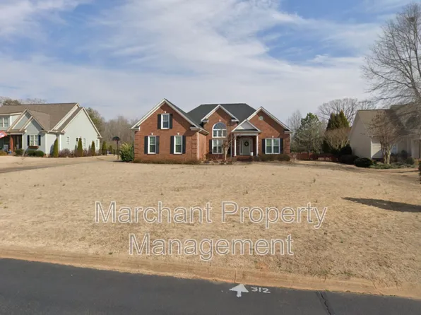 312 Treneholm Way, Woodruff, SC 29388