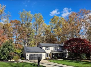 2385 Oakway St NW, North Canton, OH 44720