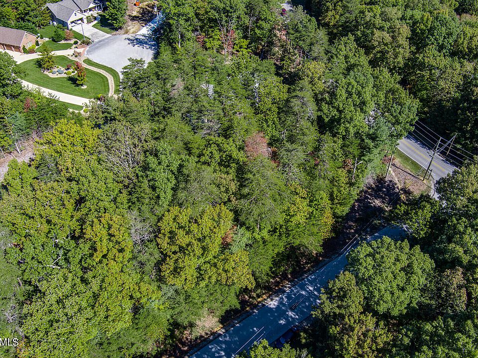 1st image of Lindsey Knoll Ct