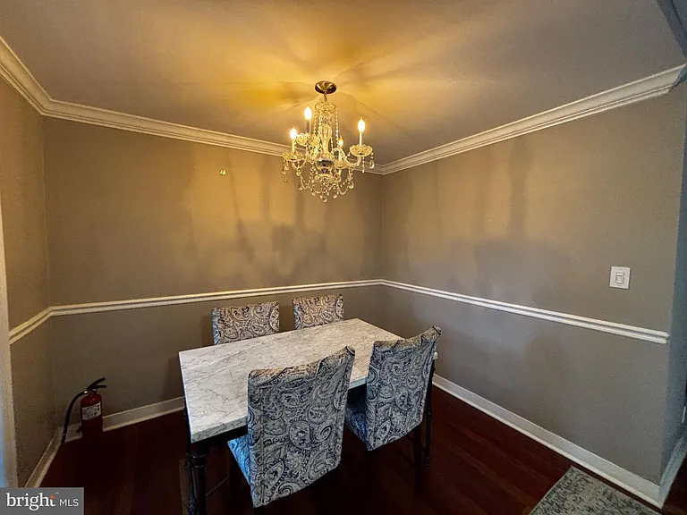 820 S Washington St #226 — Photo 9